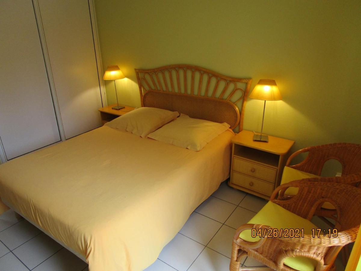 Bed and Breakfast Locatlantique Ейтре Екстер'єр фото